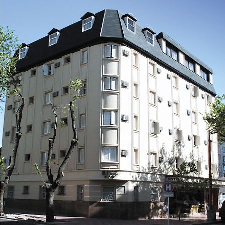Ritz Hotel Мендоса Экстерьер фото