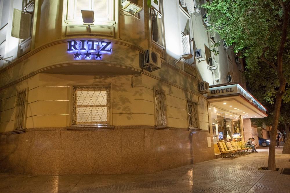 Ritz Hotel Мендоса Экстерьер фото